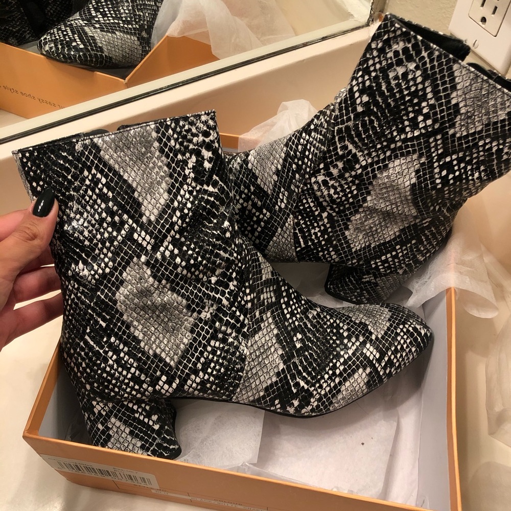 Black & white snake skin public desire booties